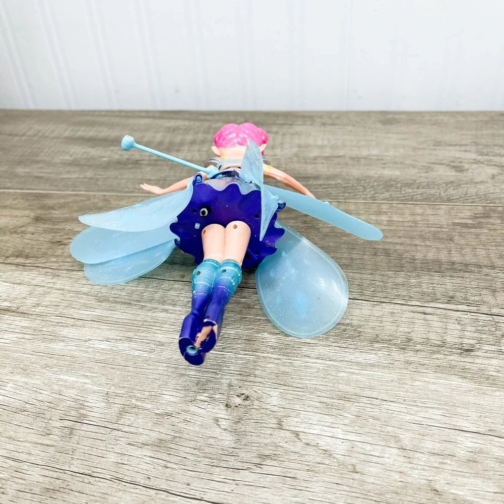Spin Master Hatchimals Pixies Crystal Flyers Silver Flying Doll Pink Hair Pink